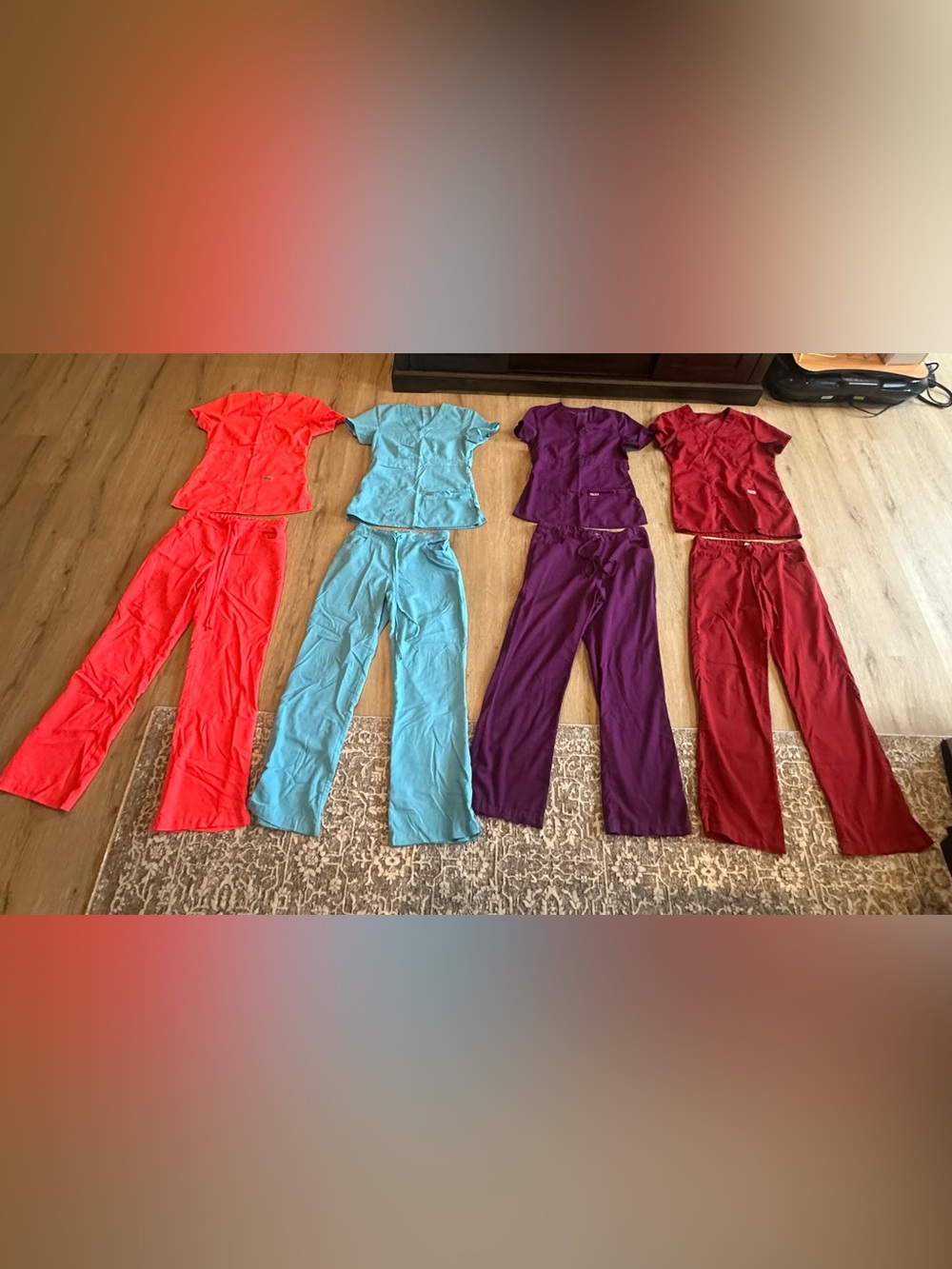 Grey’s Anatomy Scrub Bundle